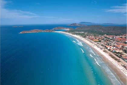 Cabo Frio Praia do Peró Um Refúgio Tranquilo ao Lado da Praia das Conchas